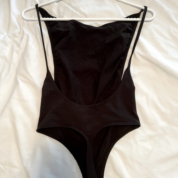 backless black bodysuit - Picture 2 of 2